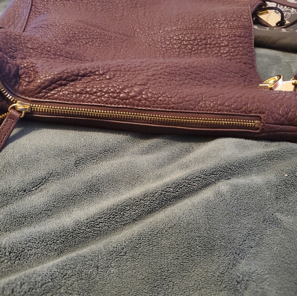 Vince Camuto "Riley" Leather Tote - Picture 3 of 13
